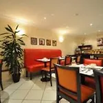 Hotel Le Relais Saint Charles Paris