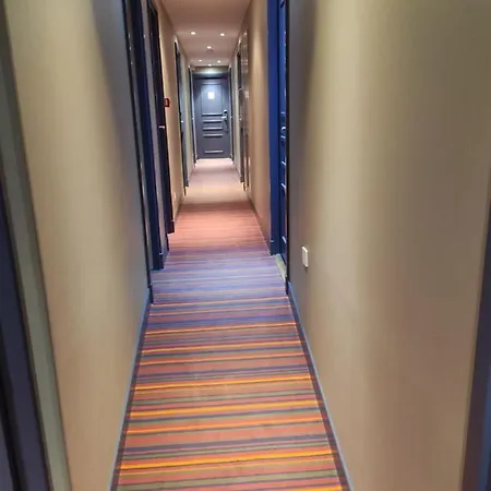 Hotel Le Relais Saint Charles Paris
