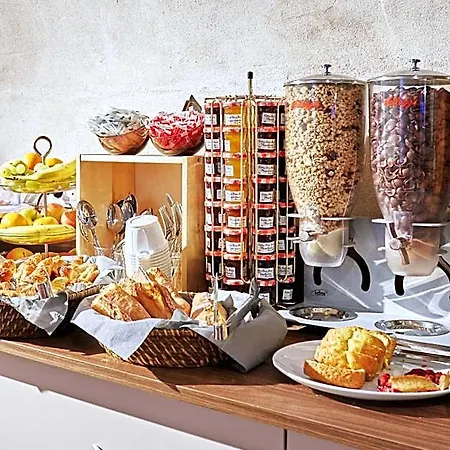 Hotel Le Relais Saint Charles