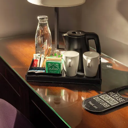 Le Relais Saint Charles 4* París